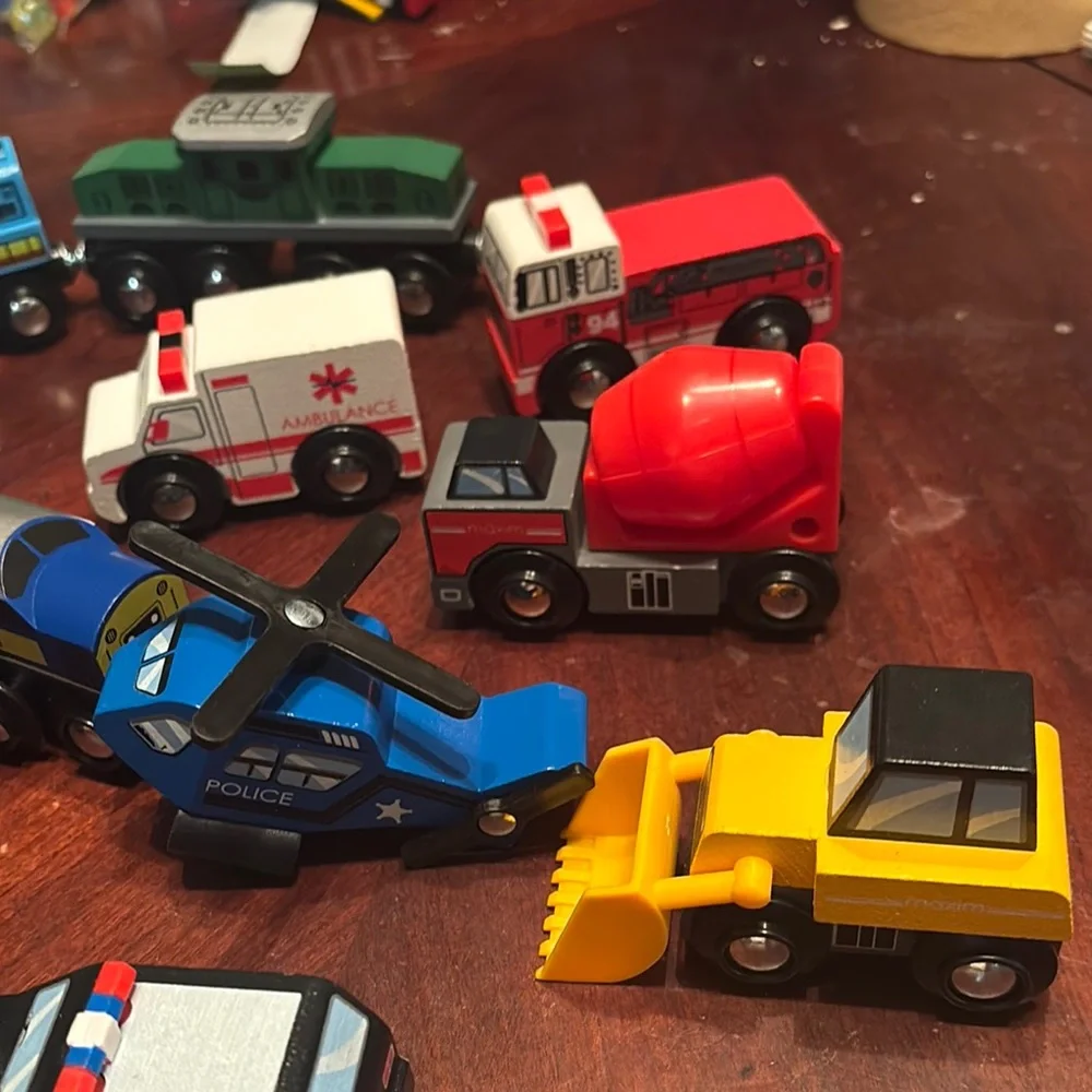 Wooden Toy Vehicle and Magnetic train Set - Multicolor NEW